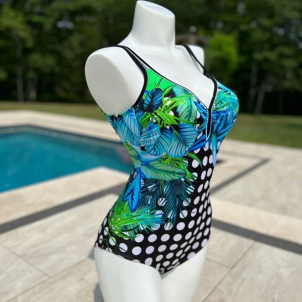 ‼️SALE ‼️ NWT One Piece Swimsuit By Sunflair polkadot with palm print Size 14